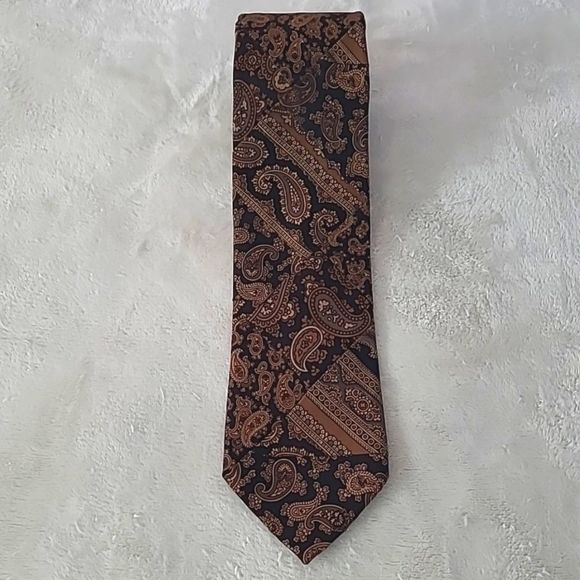 Vintage Robert Talbott Hand Sewen 100% Silk Neck Tie Paisley Brown Black Italian - Picture 12 of 13